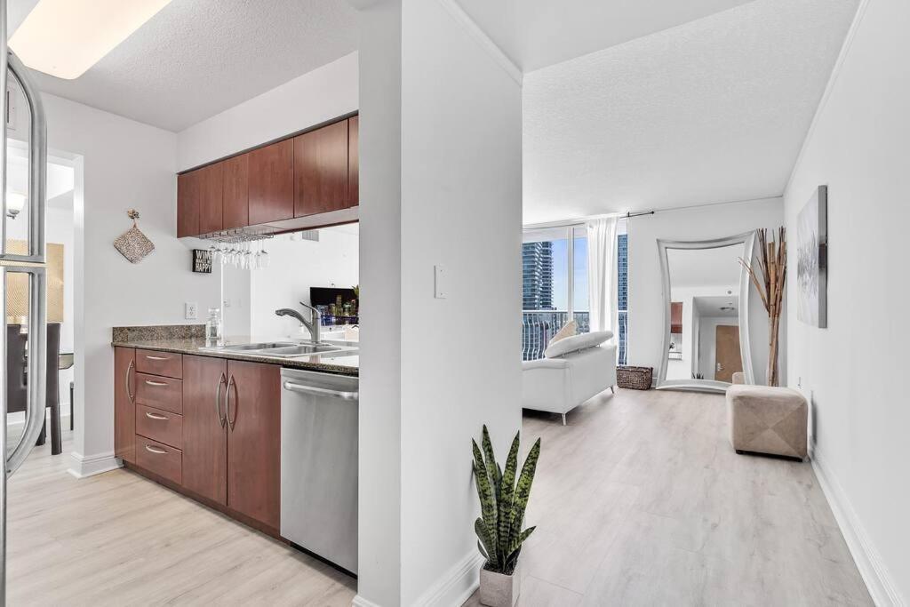 Modern 2/2 With Beautiful Ocean And Brickell Views Apartment Miami Exterior photo